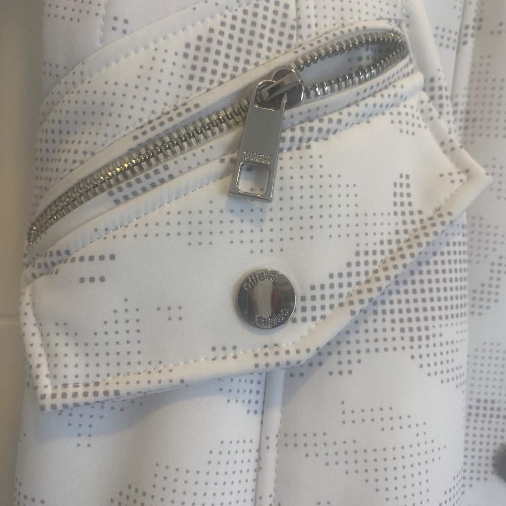 Winter jacket - Picture 3 of 4
